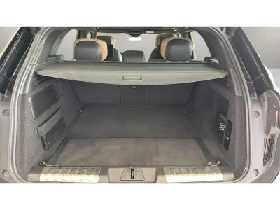 2025 لاند روفر رينج روفر سبورت اوتوبيوجرافي