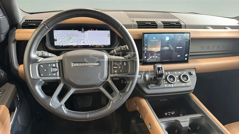 2025 لاند روفر ديفيندر 90
