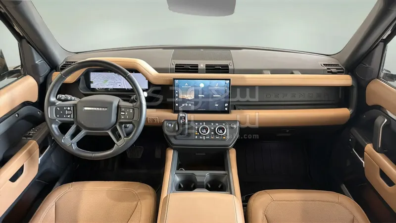 2025 لاند روفر ديفيندر 90