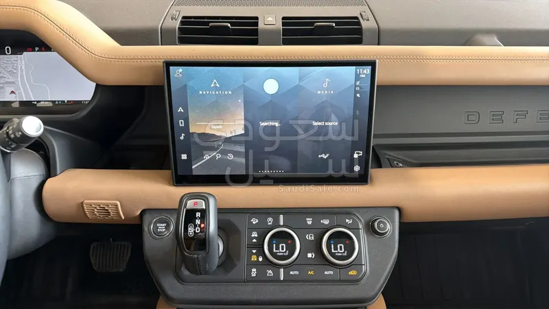 2025 لاند روفر ديفيندر 90