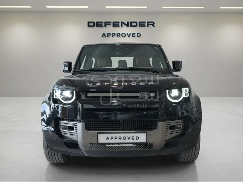 2025 لاند روفر ديفيندر 90
