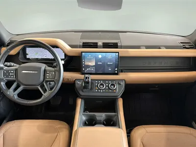 2025 لاند روفر ديفيندر 90