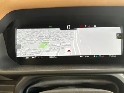 2025 لاند روفر ديفيندر 90