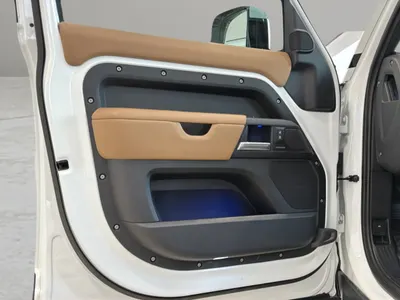2025 لاند روفر ديفيندر 130 اكس