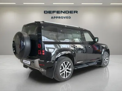 2025 لاند روفر ديفيندر اكس 110