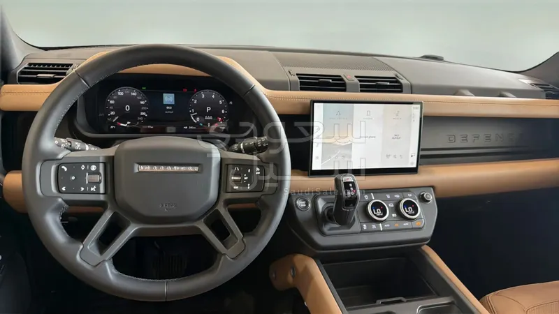 2025 لاند روفر ديفيندر 90
