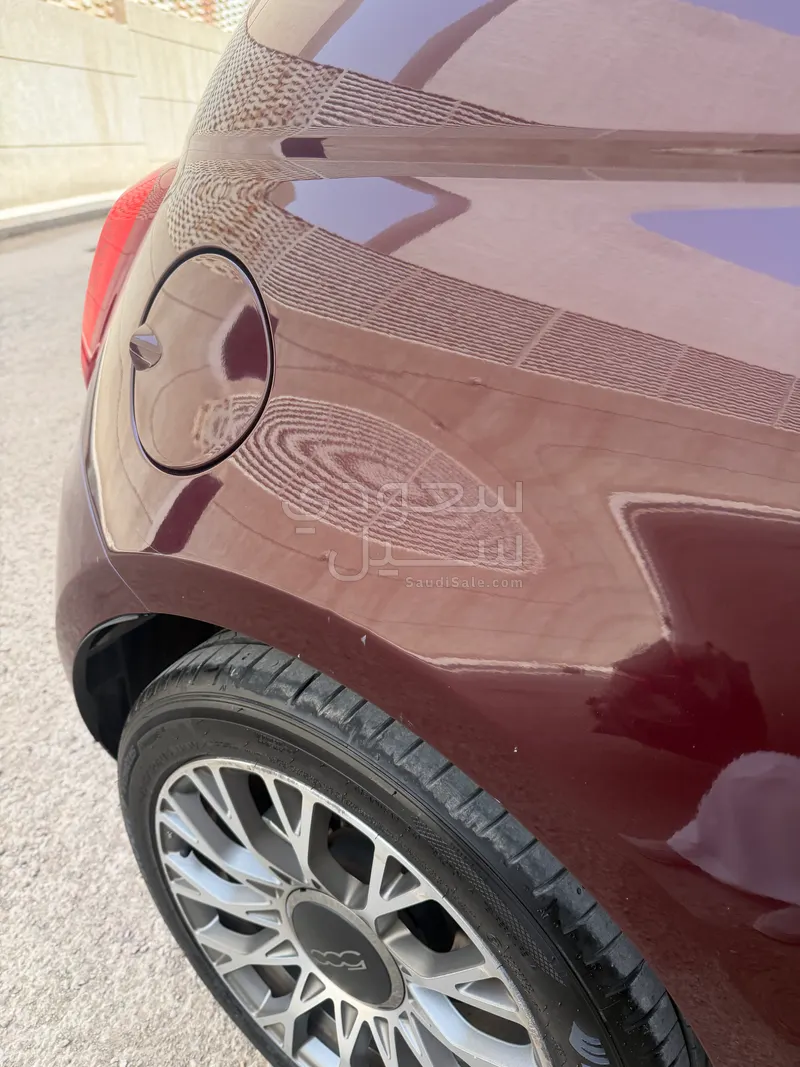 2022 فيات 500 دولتشي فيتا