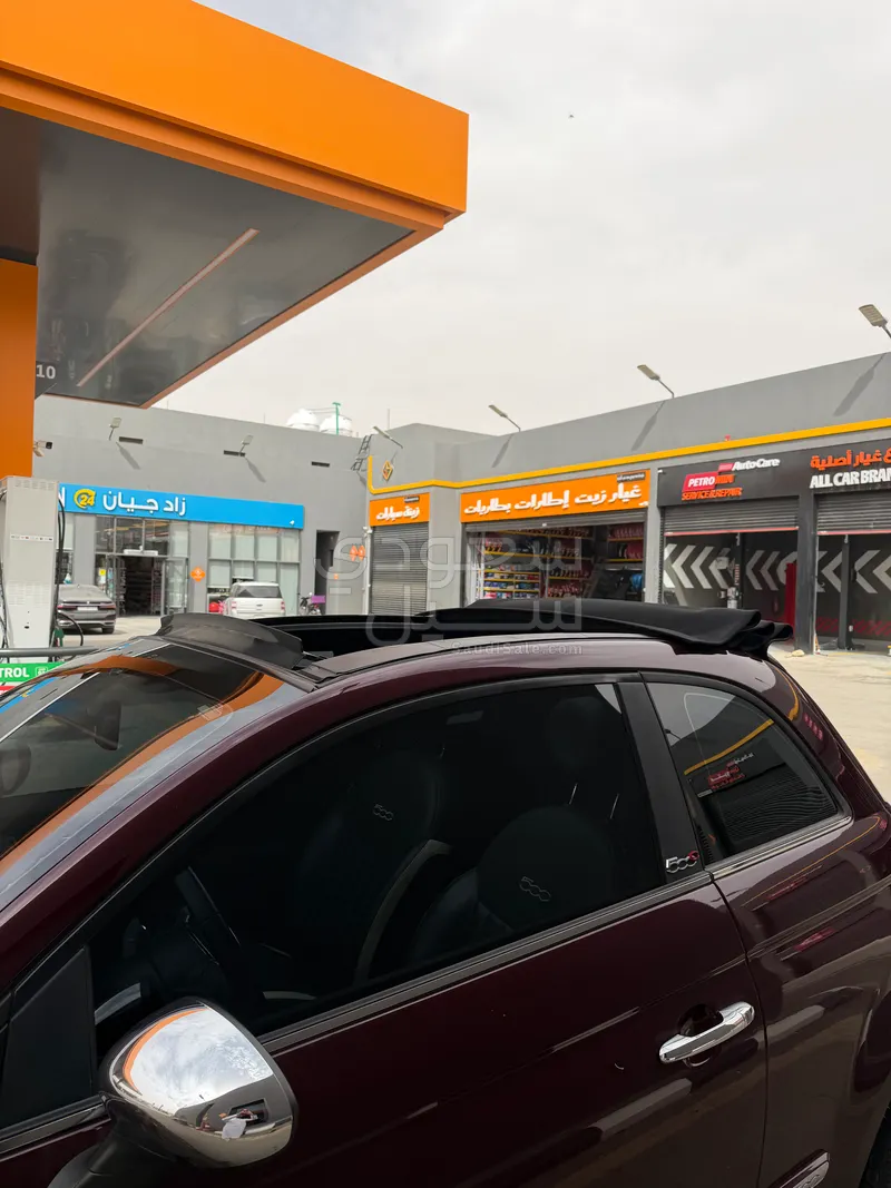 2022 فيات 500 دولتشي فيتا