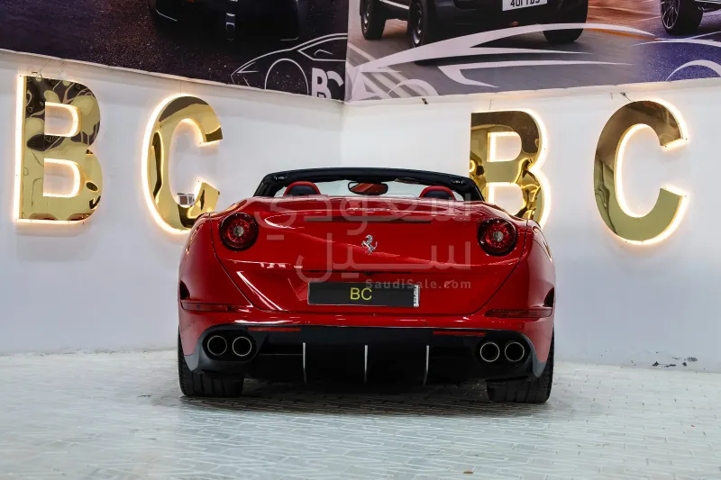 2016 فيراري كــاليفورنيا اف 1 تي