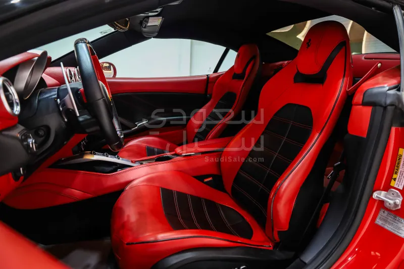 2016 فيراري كــاليفورنيا اف 1 تي