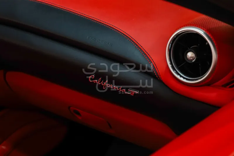 2016 فيراري كــاليفورنيا اف 1 تي