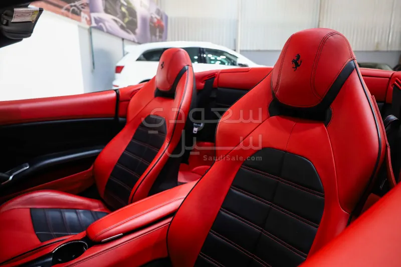 2016 فيراري كــاليفورنيا اف 1 تي