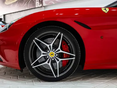 2016 فيراري كــاليفورنيا اف 1 تي