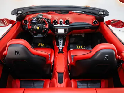 2016 فيراري كــاليفورنيا اف 1 تي