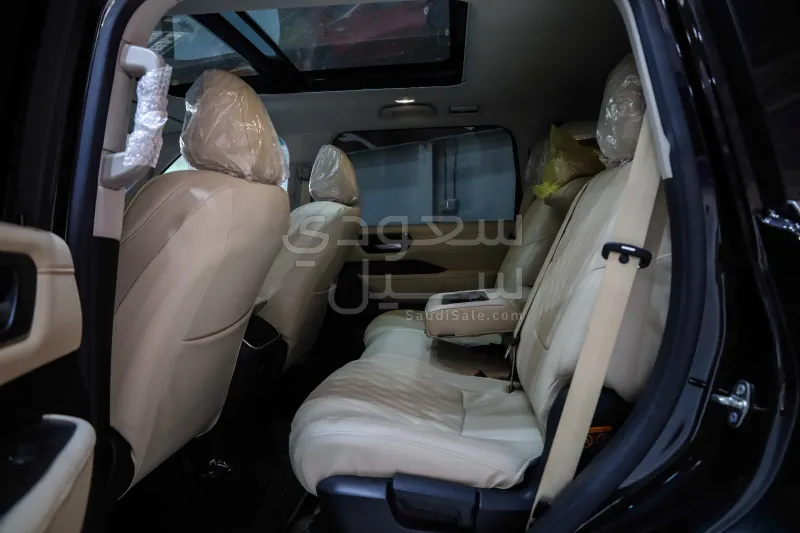 2025 نيسان باترول تيتانيوم