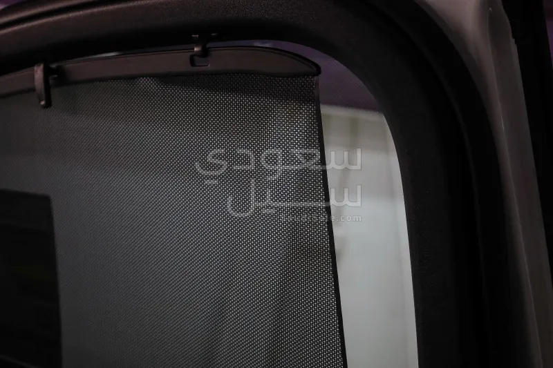 2024 مرسيدس - بنز إي 200