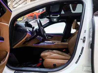 2024 مرسيدس - بنز إي 200