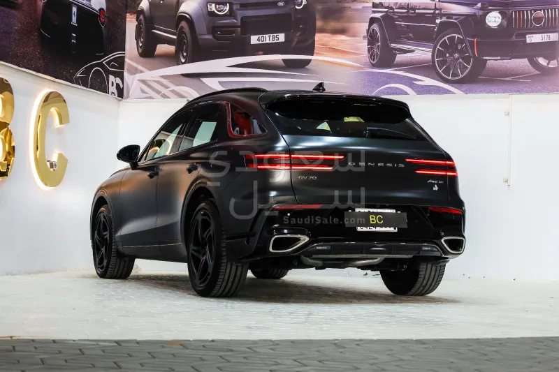 2025 جينيسيس جي في 70