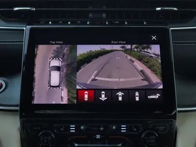 2025 جييب جراند شيروكي ليمتد بلس