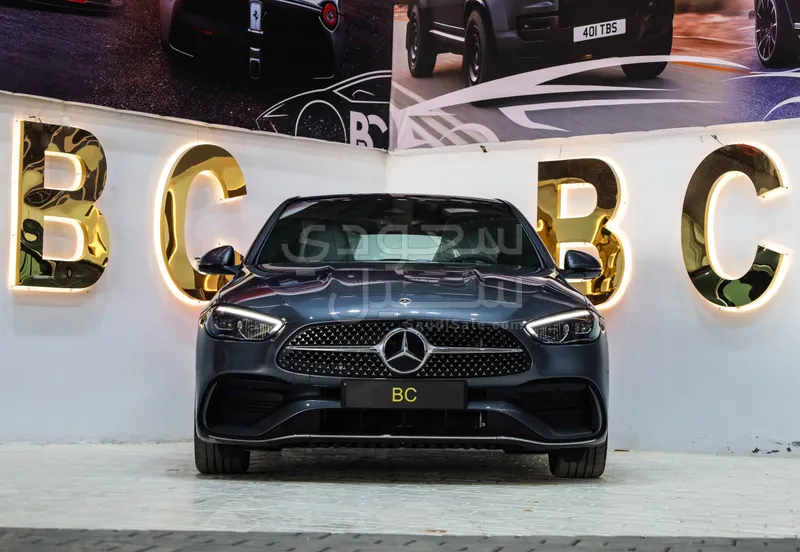 2025 مرسيدس - بنز سي 200