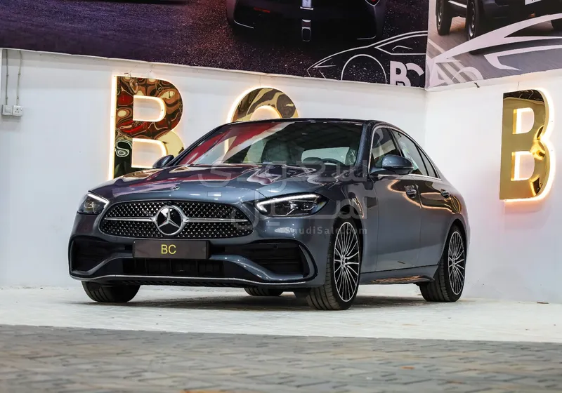 2025 مرسيدس - بنز سي 200