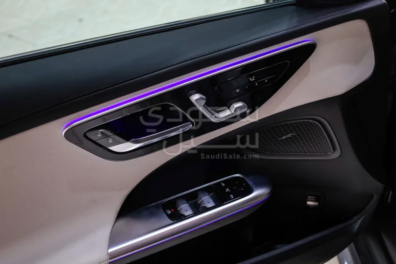 2025 مرسيدس - بنز سي 200