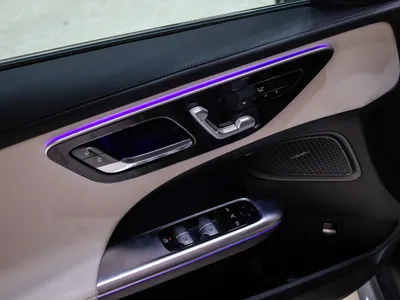 2025 مرسيدس - بنز سي 200