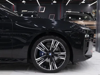 2026 بي ام دبليو الفئة السابعة 735أي