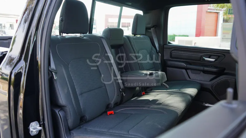 2025 دودج رام