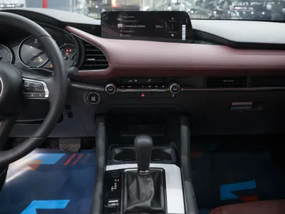 2026 مازدا مازدا 3