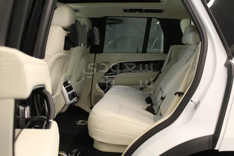 2026 لاند روفر رينج روفر اتش اس اي