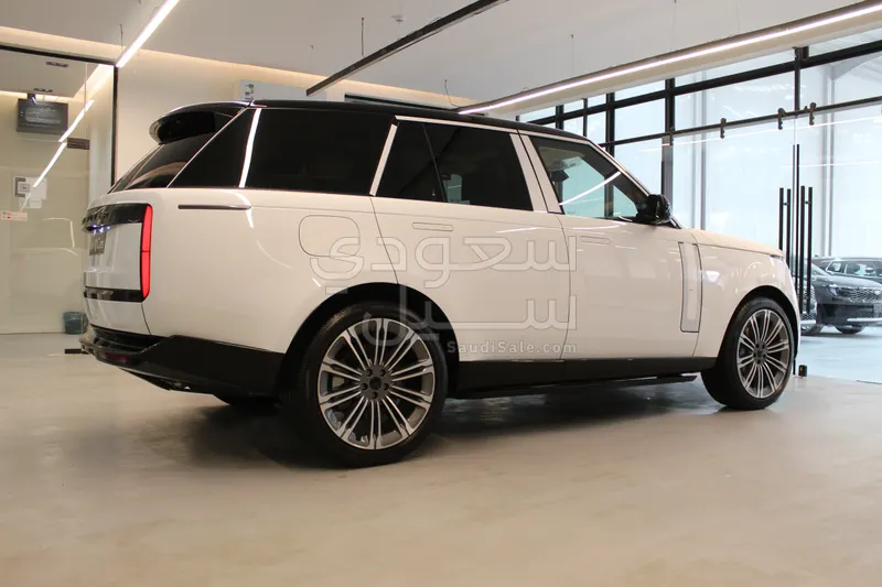 2026 لاند روفر رينج روفر اتش اس اي