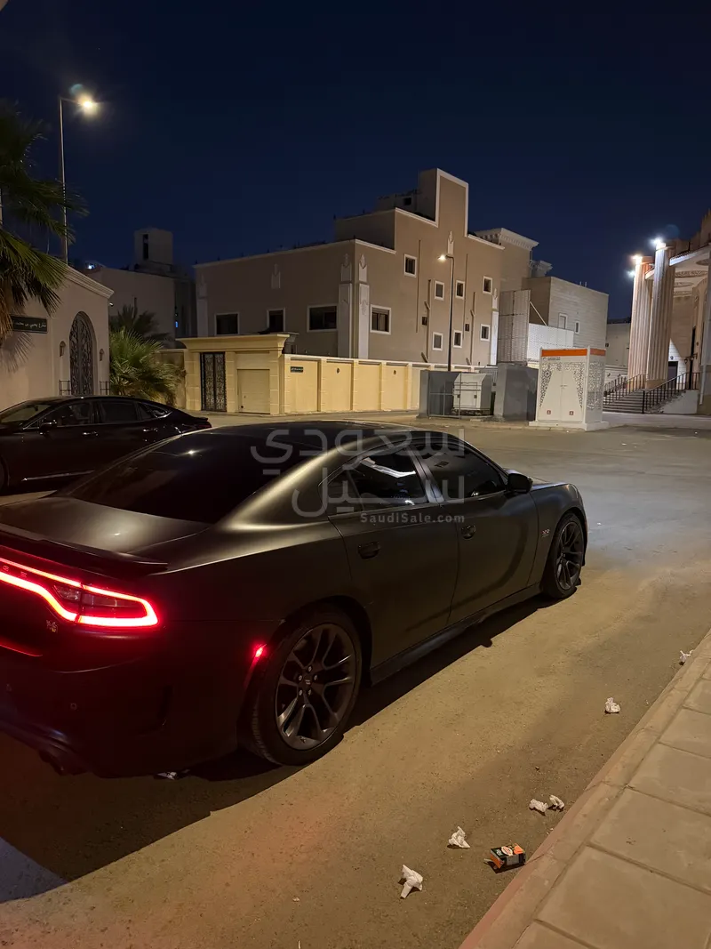 2022 دودج تشارجر اٍس ار تي 392 سكات باك