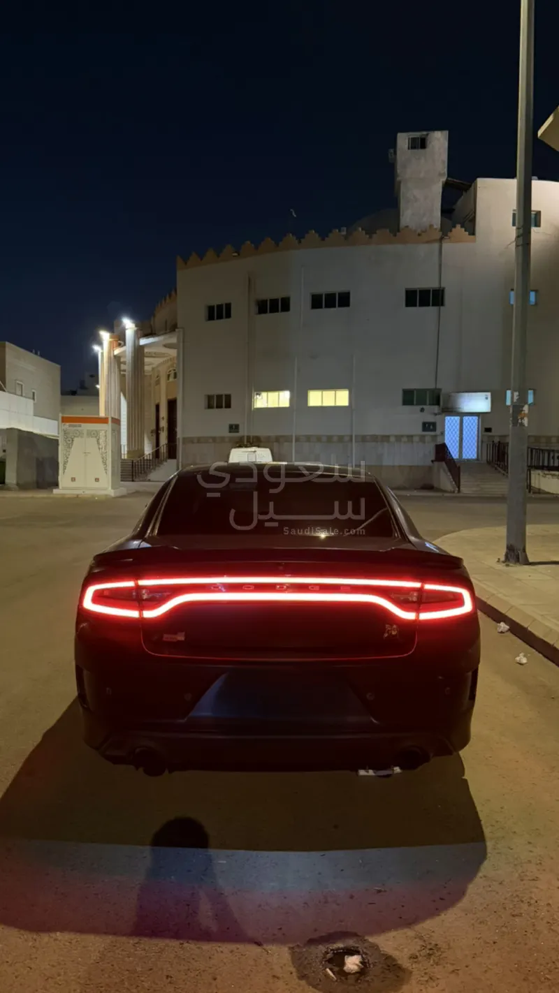 2022 دودج تشارجر اٍس ار تي 392 سكات باك