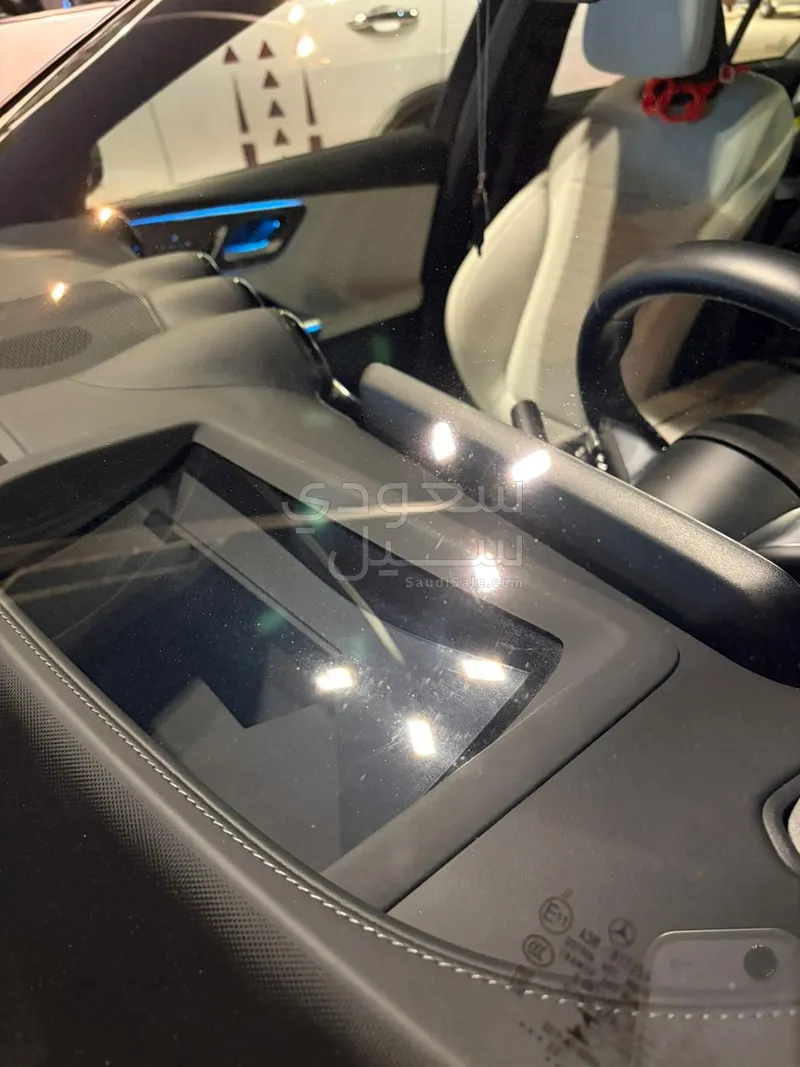 2023 مرسيدس - بنز سي 200