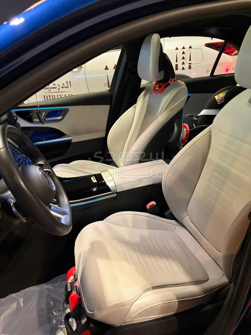 2023 مرسيدس - بنز سي 200