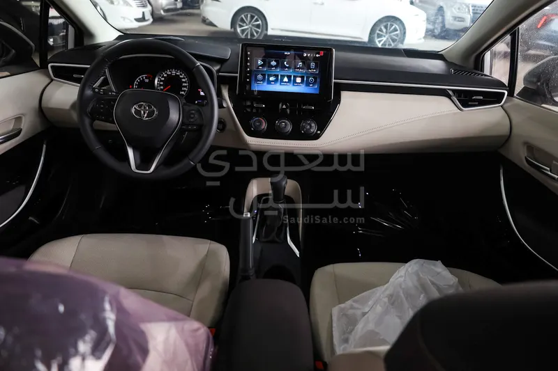 2025 تويوتا كورولا