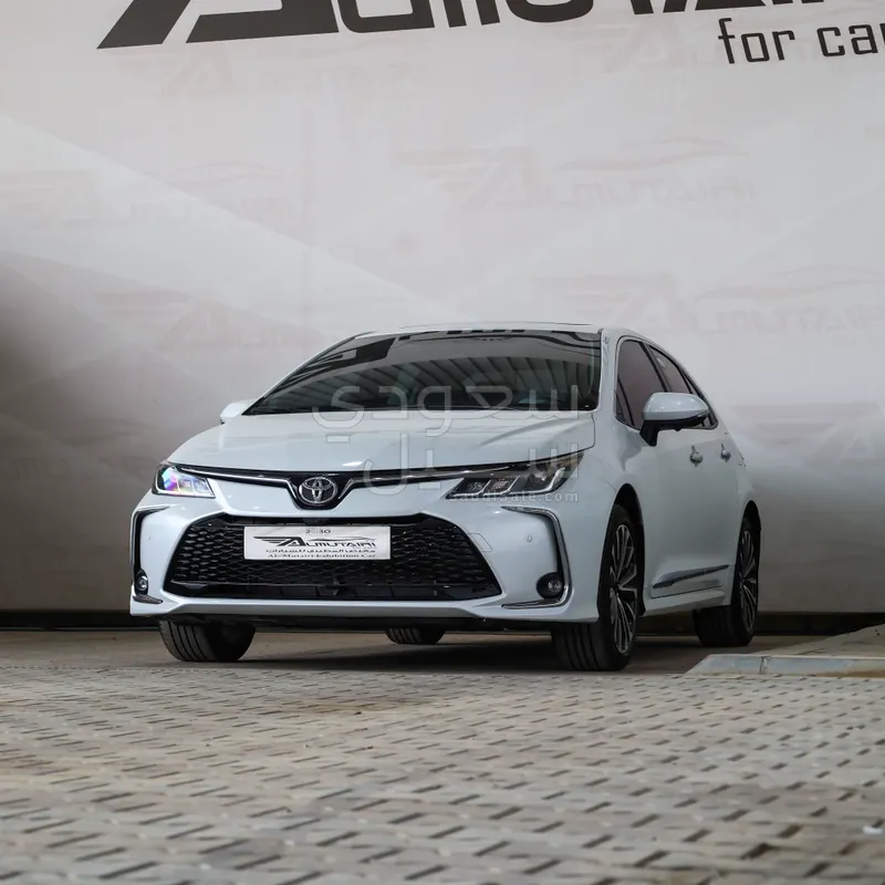 2025 تويوتا كورولا