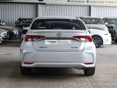 2025 تويوتا كورولا