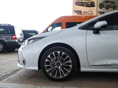 2025 تويوتا كورولا