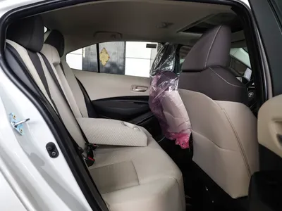 2025 تويوتا كورولا