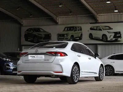 2025 تويوتا كورولا