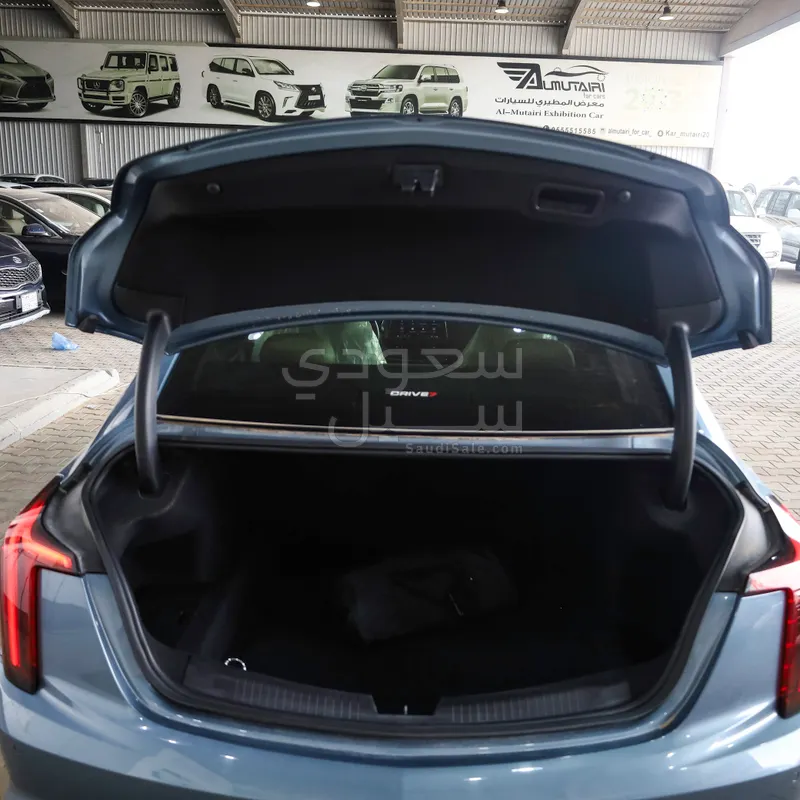 2023 كاديلاك سي تي 5