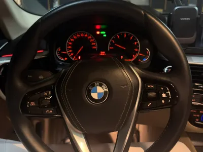 2020 بي ام دبليو الفئة الخامسة 520 أي