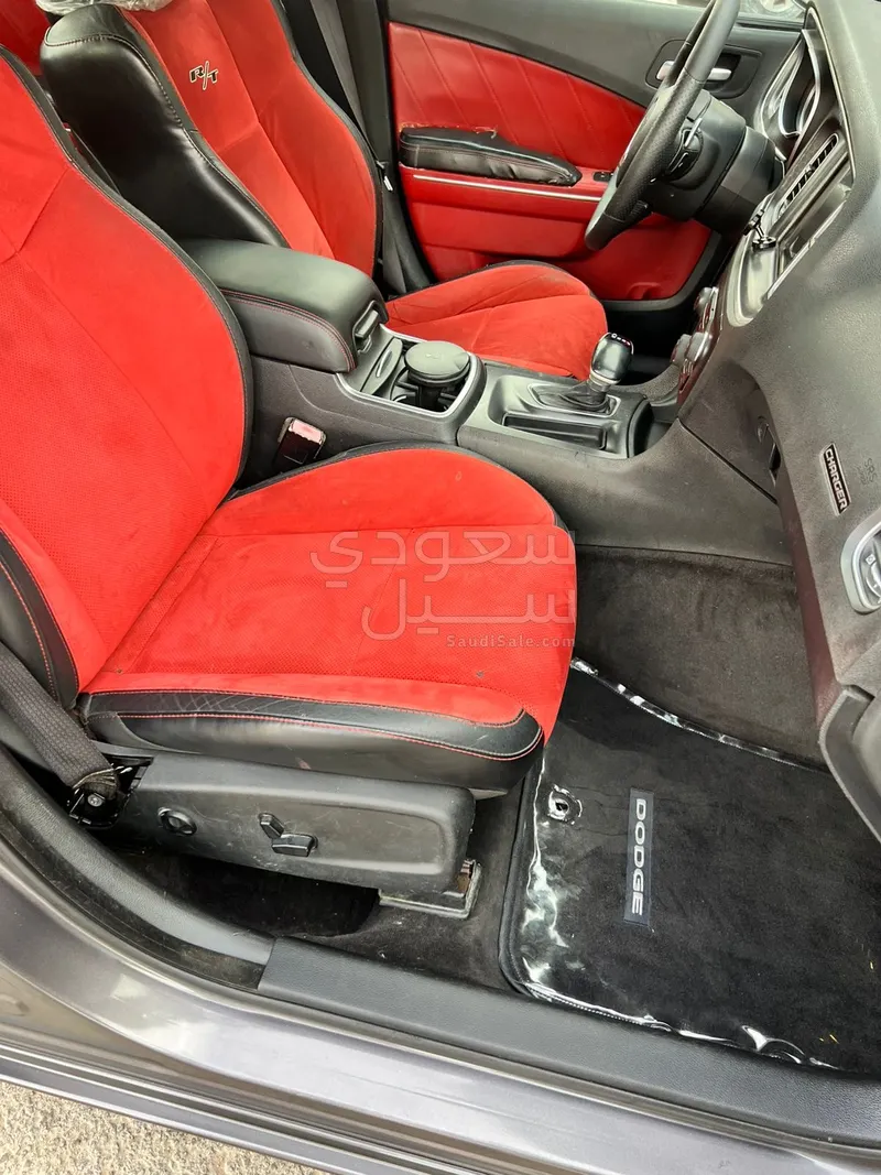 2016 دودج تشارجر ار تي بريميوم