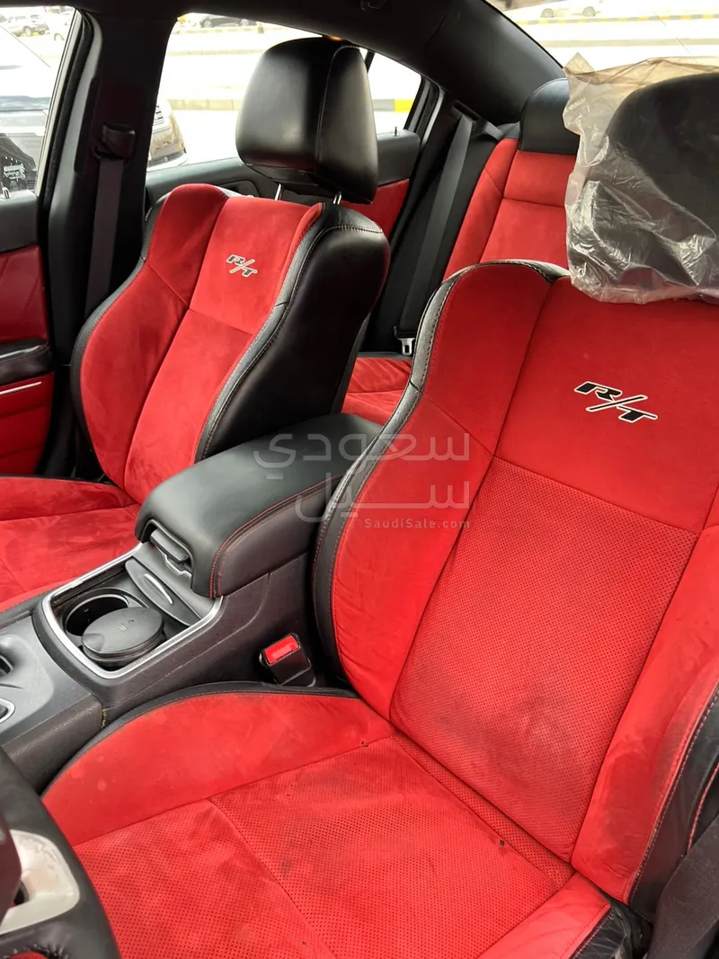 2016 دودج تشارجر ار تي بريميوم