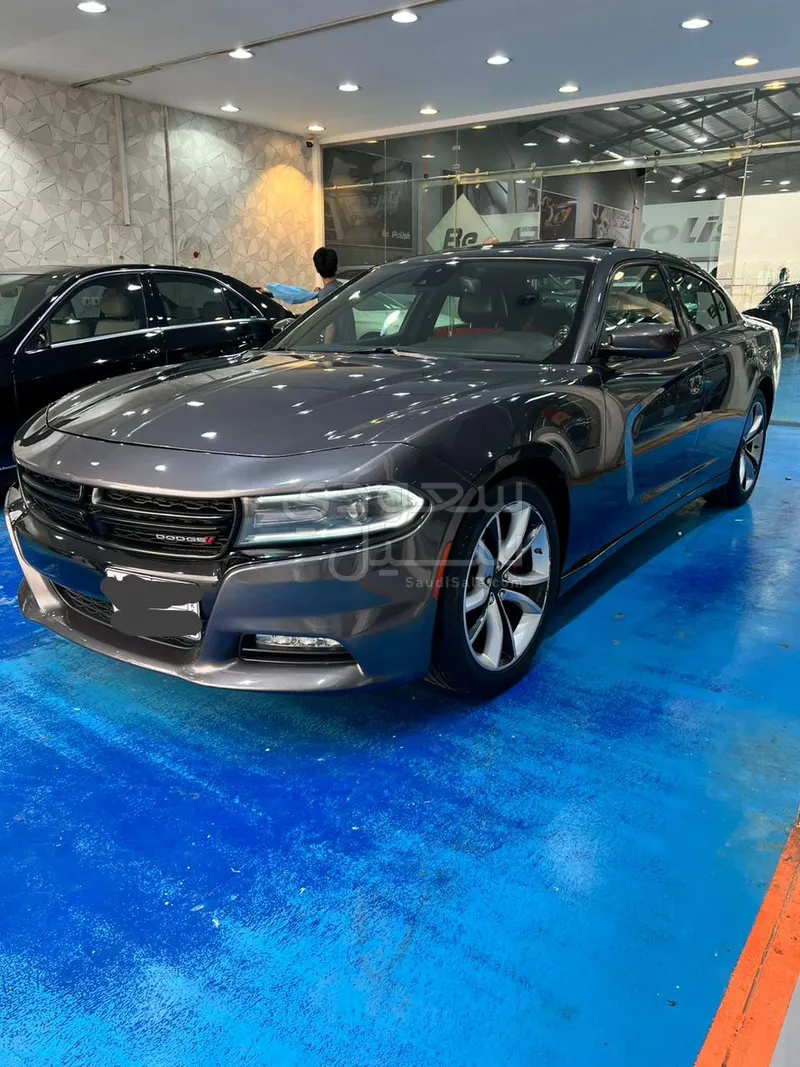 2016 دودج تشارجر ار تي بريميوم