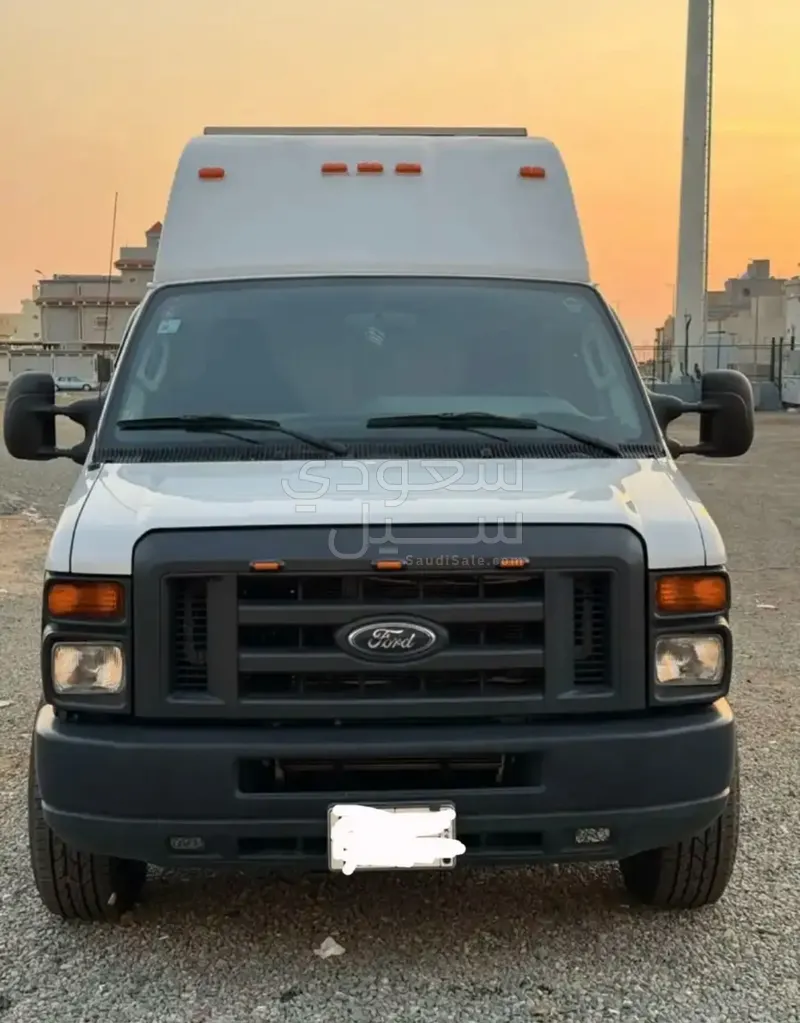 2013 كارافان كارافان