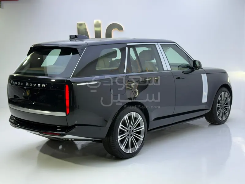 2026 لاند روفر رينج روفر اوتوبيوغرافي