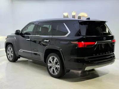 2024 تويوتا سكويا